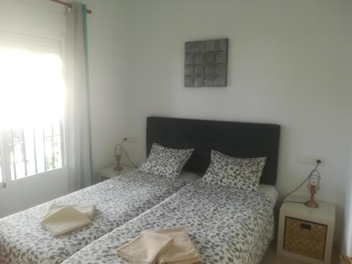 Burriana Holiday Apartments Nerja Ngoại thất bức ảnh