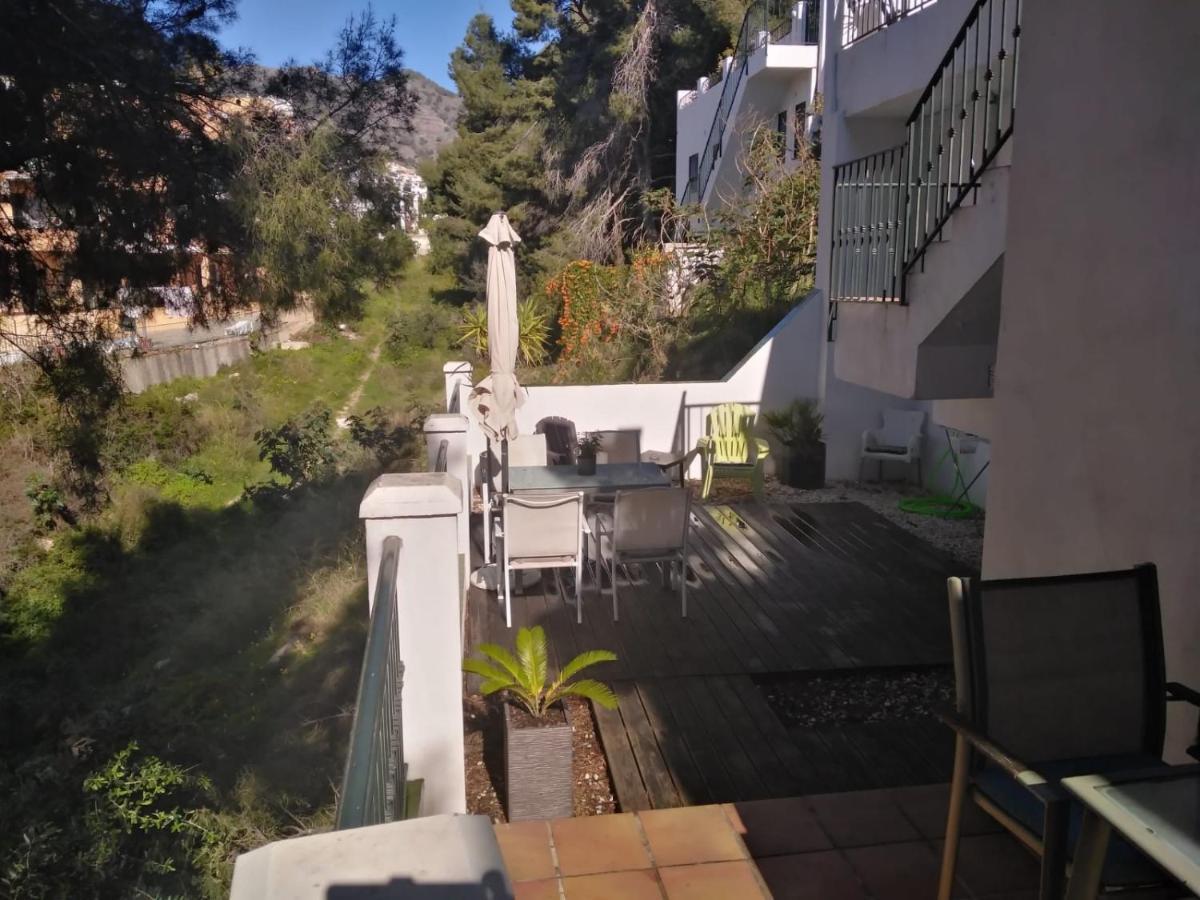Burriana Holiday Apartments Nerja Ngoại thất bức ảnh